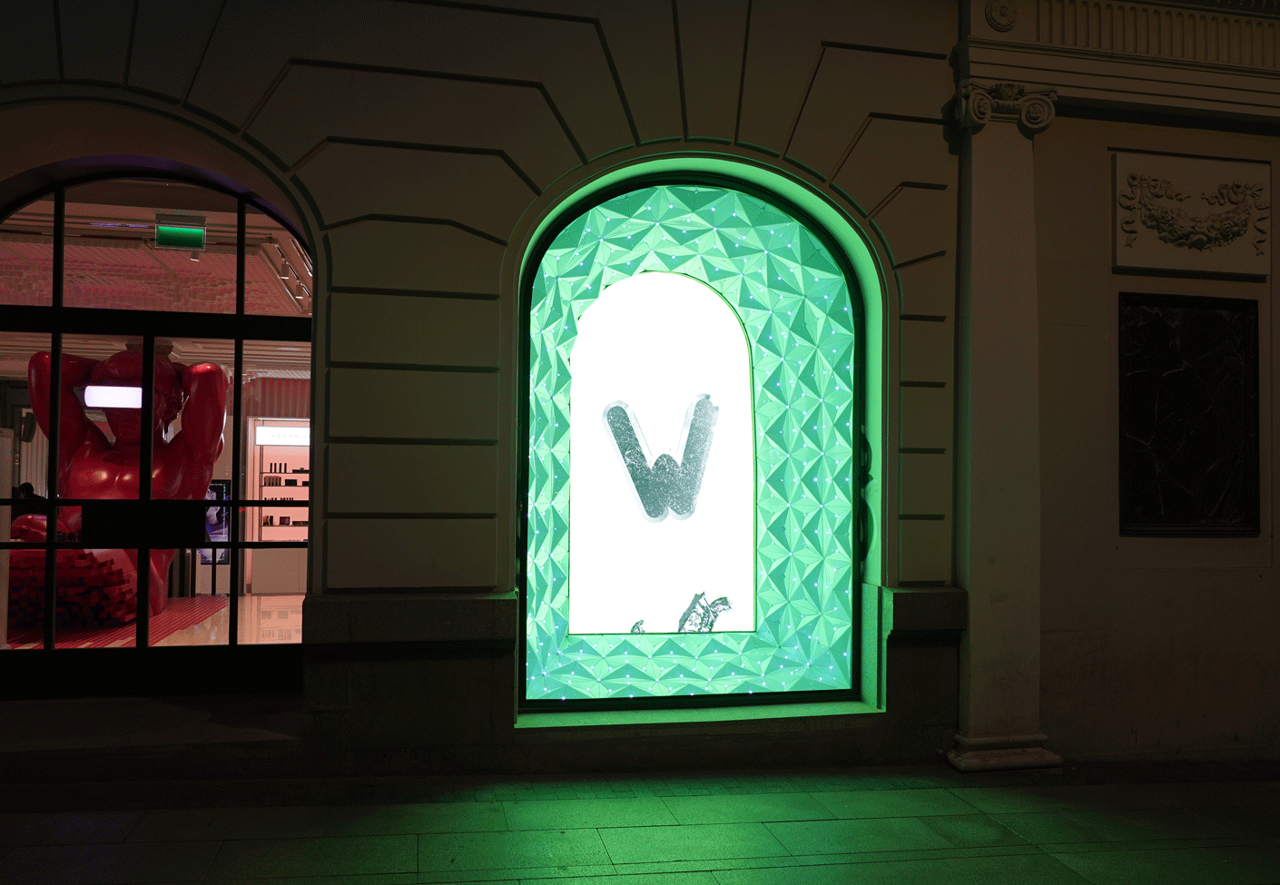 LED display for storefront in a shopping centre