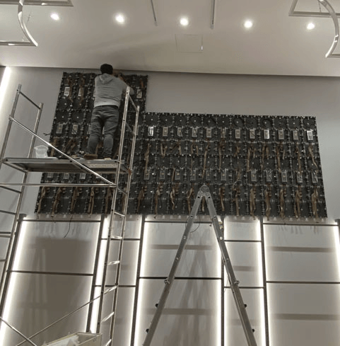 pantalla LED gigante para interior