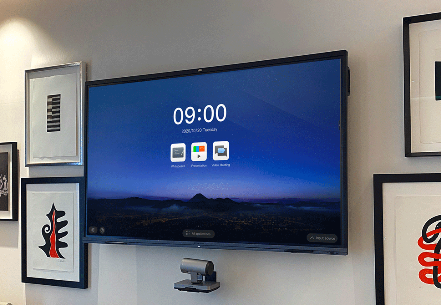 Pantalla Interactiva en una joyería de lujo